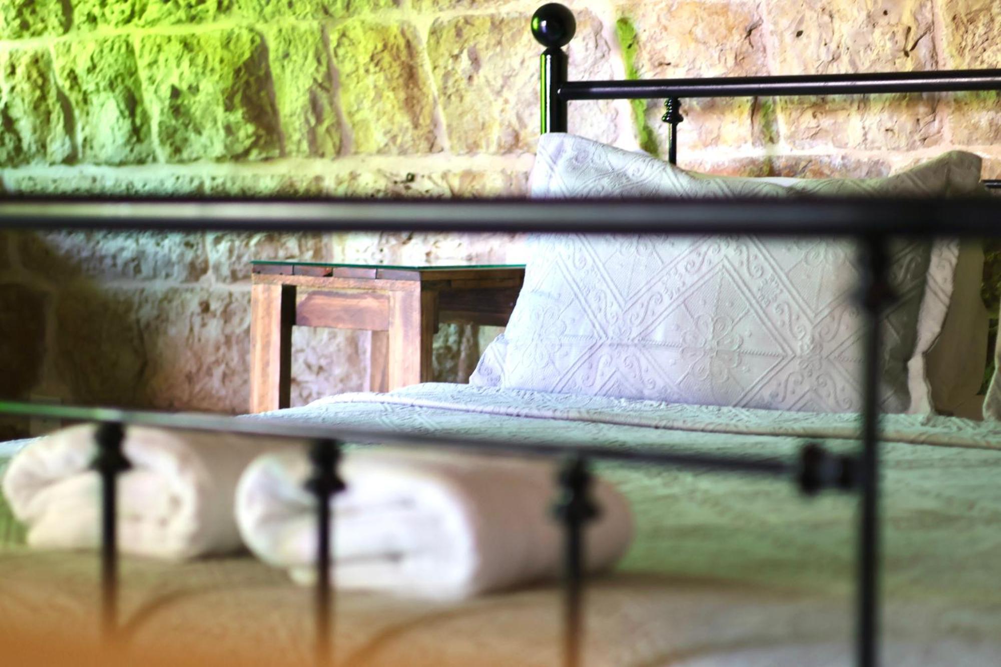Stone Cellars Hotell Douma Eksteriør bilde